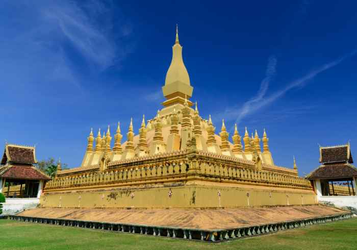 พระธาตุหลวงเวียงจันทน์ เวียงจันทน์ ทัวร์ลาว2023